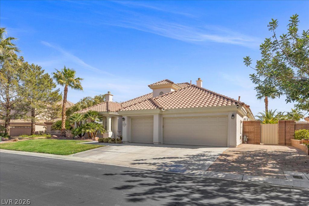 2204 Trident Maple Street, Las Vegas, NV 89117 — photo 3