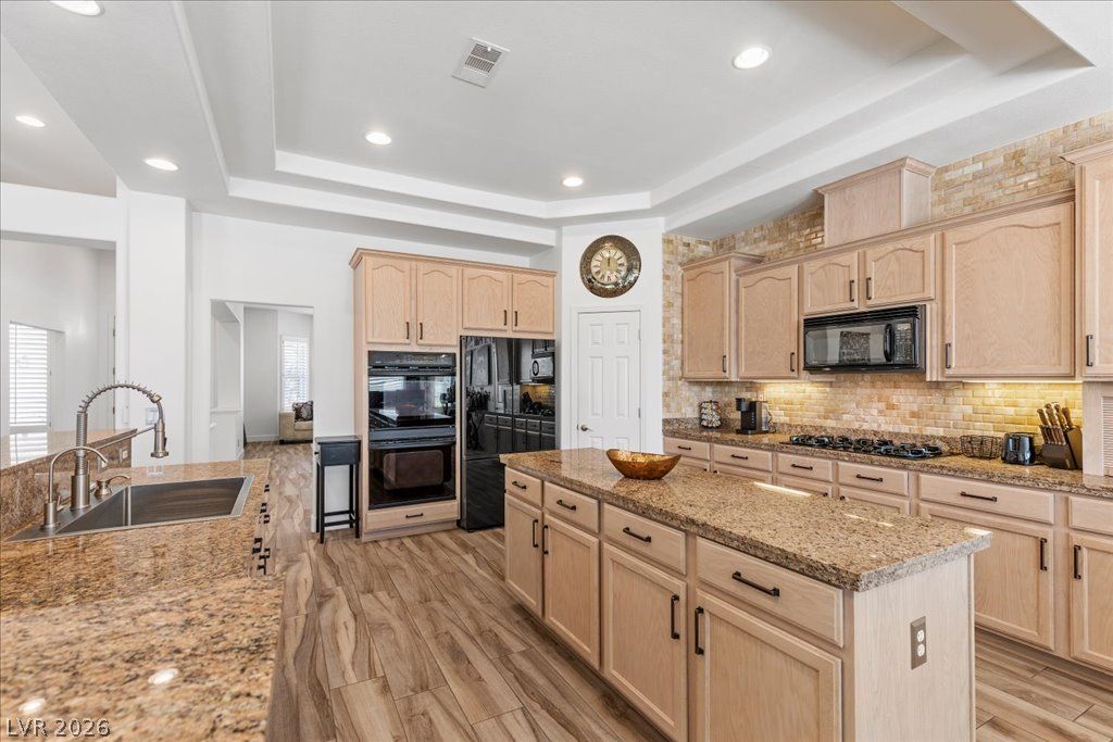 2204 Trident Maple Street, Las Vegas, NV 89117 — photo 4