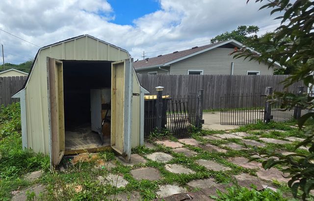 1417 Lower Huntington Road, Fort Wayne, IN 46819