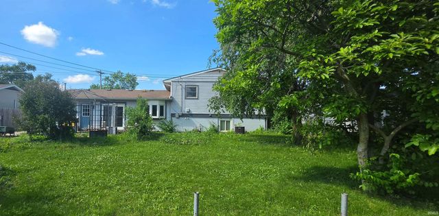 1417 Lower Huntington Road, Fort Wayne, IN 46819