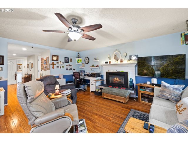 1811 Ne 149TH Ave, Portland, OR 97230