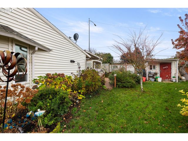 1811 Ne 149TH Ave, Portland, OR 97230