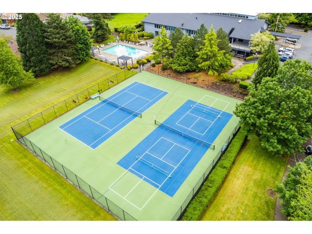 1811 Ne 149TH Ave, Portland, OR 97230