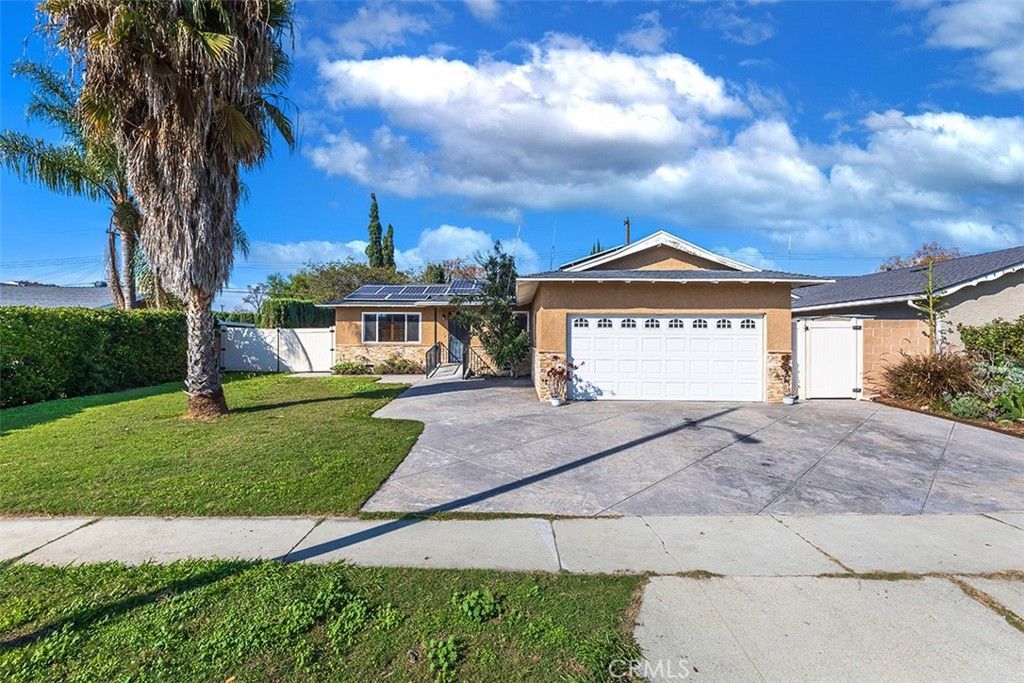 11817 Singleton, La Mirada, CA 90638