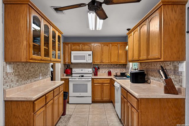 15505 Bradley, Atascosa, TX 78002