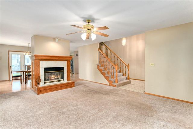 917 NW Winterset Street, Lee's Summit, MO 64081