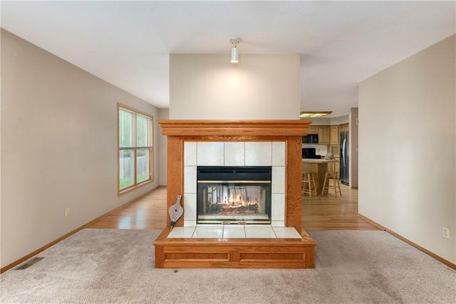 917 NW Winterset Street, Lee's Summit, MO 64081