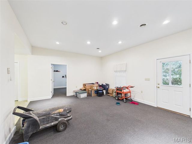 305 Mossman Lane, Rolla, MO 65401