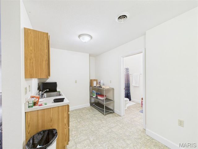 305 Mossman Lane, Rolla, MO 65401