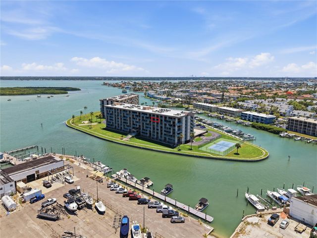 1 KEY CAPRI 603W, Treasure Island, FL 33706