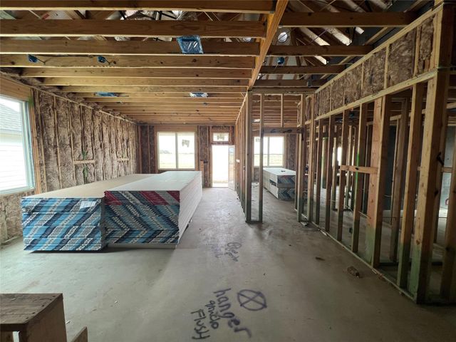 220 Gus LOOP, Georgetown, TX 78626