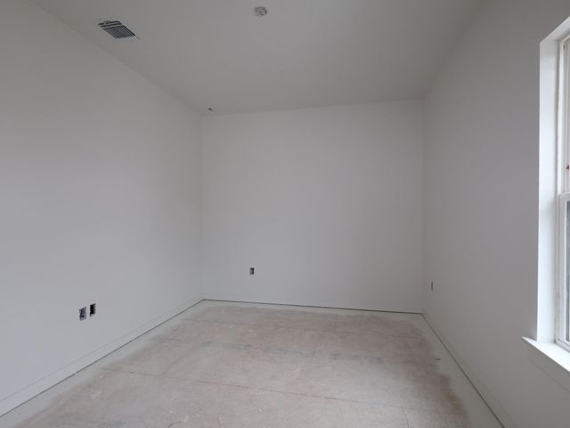 2112 Lolo LN, Leander, TX 78641