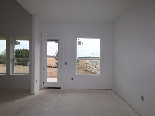 2112 Lolo LN, Leander, TX 78641