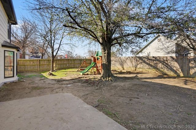 9240 S 95th East Avenue, Tulsa, OK 74133