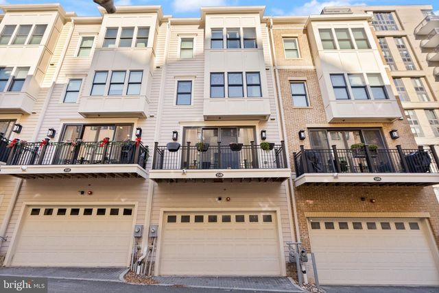 1508 16TH CT N, Arlington, VA 22209