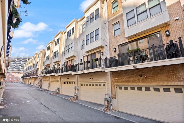 1508 16TH CT N, Arlington, VA 22209