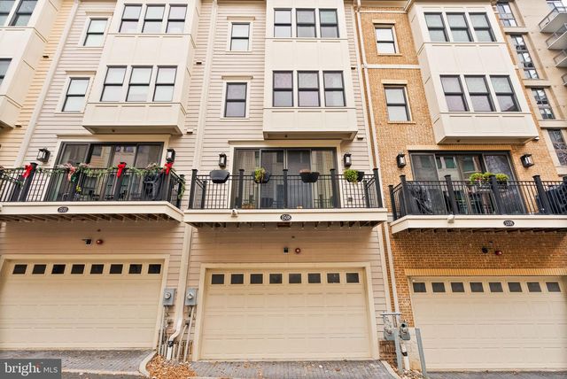 1508 16TH CT N, Arlington, VA 22209