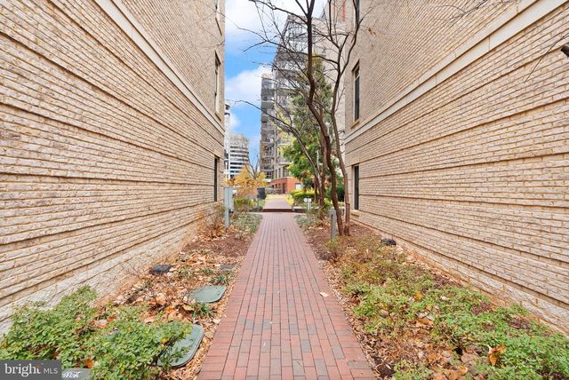 1508 16TH CT N, Arlington, VA 22209