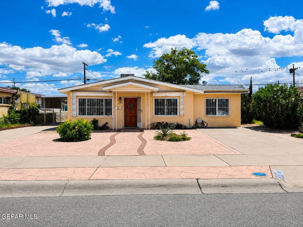 7304 PARKLAND Drive, El Paso, TX 79925