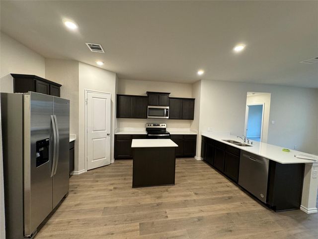 2335 Gardenia Lane, Pilot Point, TX 76258