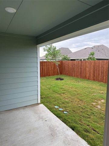 2335 Gardenia Lane, Pilot Point, TX 76258