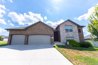 820 E Brewer Avenue, Nixa, MO 65714