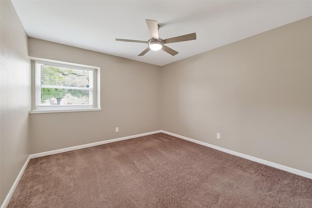 12002 Hillcroft Avenue, Houston, TX 77035