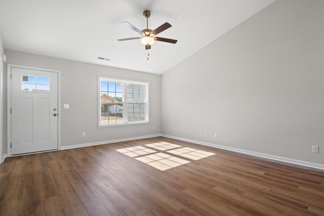 14 Bennington Ct, Georgetown, SC 29440