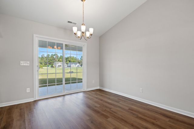 14 Bennington Ct, Georgetown, SC 29440