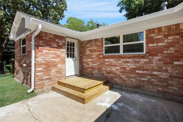 7358 Winnell Way, North Richland Hills, TX 76180