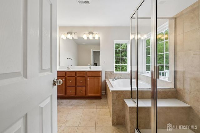 144 Waypoint Drive, Eatontown, NJ 07724