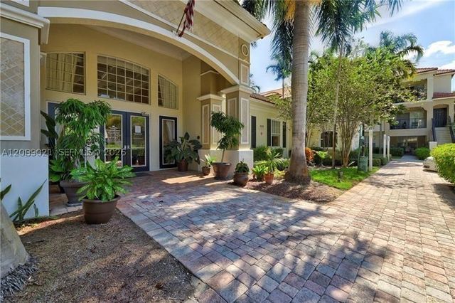 5980 W Sample Rd 301, Coral Springs, FL 33067