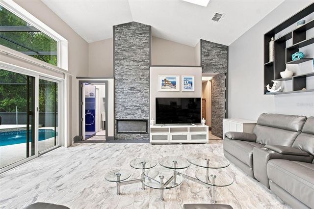 16018 WILMINGTON PLACE, Tampa, FL 33647