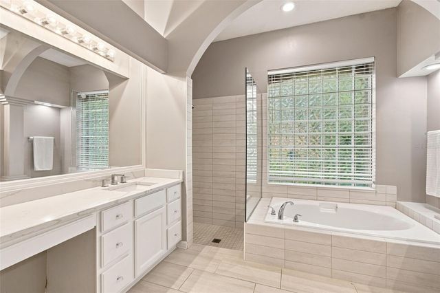 16018 WILMINGTON PLACE, Tampa, FL 33647
