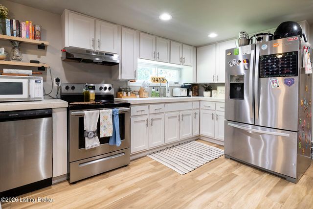 9412 3rd Street Rd, Louisville, KY 40272