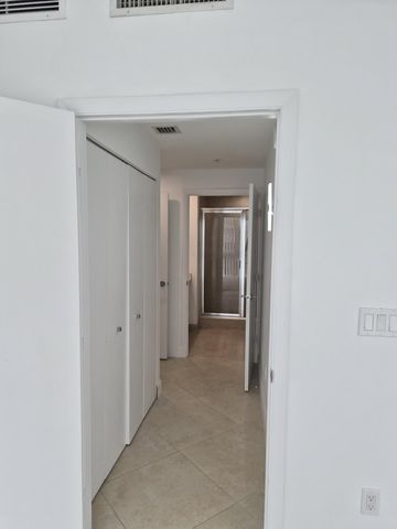 550 OKEECHOBEE Boulevard 609, West Palm Beach, FL 33401