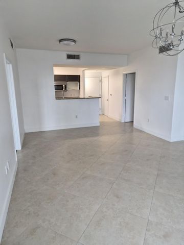 550 OKEECHOBEE Boulevard 609, West Palm Beach, FL 33401