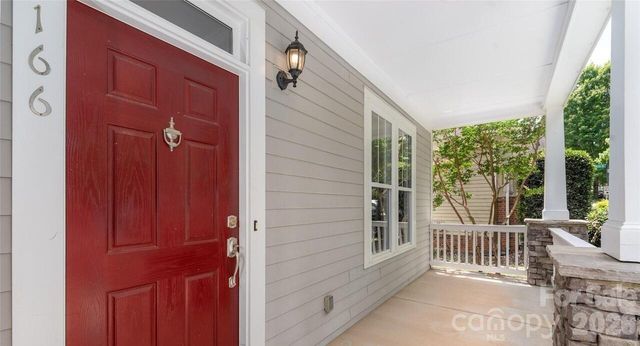 166 Water Oak Drive, Mooresville, NC 28117