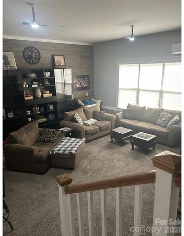 166 Water Oak Drive, Mooresville, NC 28117