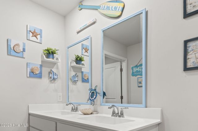 1714 Whispering Pine Street SW, Ocean Isle Beach, NC 28469