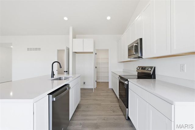 4605 Bella Terra Drive, Arnold, MO 63010