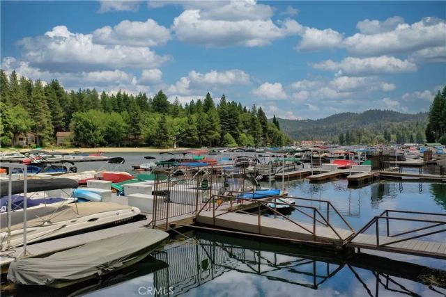 27513 Meadow Bay, Lake Arrowhead, CA 92352