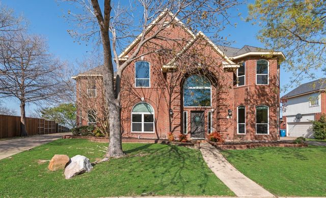 8809 Creekside Drive, Rowlett, TX 75089