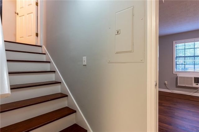 2424 Rhine Court, Lawrenceville, GA 30043
