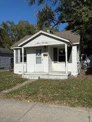 7251 Yacht Avenue, Warren, MI 48091