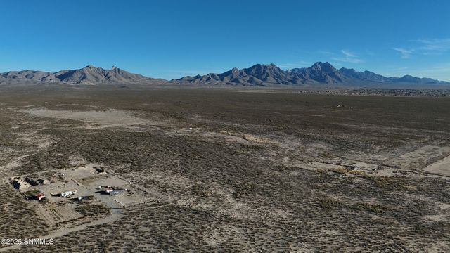 9720 Rabbit Run Road, Las Cruces, NM 88012