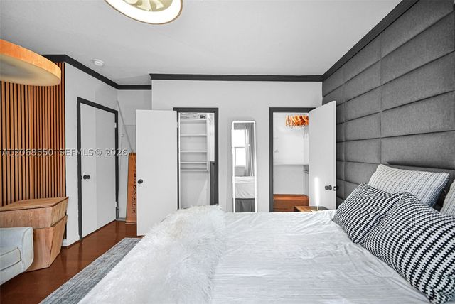 736 13th St 207, Miami Beach, FL 33139