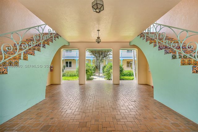 736 13th St 207, Miami Beach, FL 33139