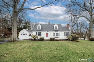 28 Overbrook Road, Norwalk, CT 06851