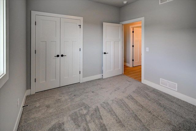 2901 Blue Grass Drive, Stoughton, WI 53589